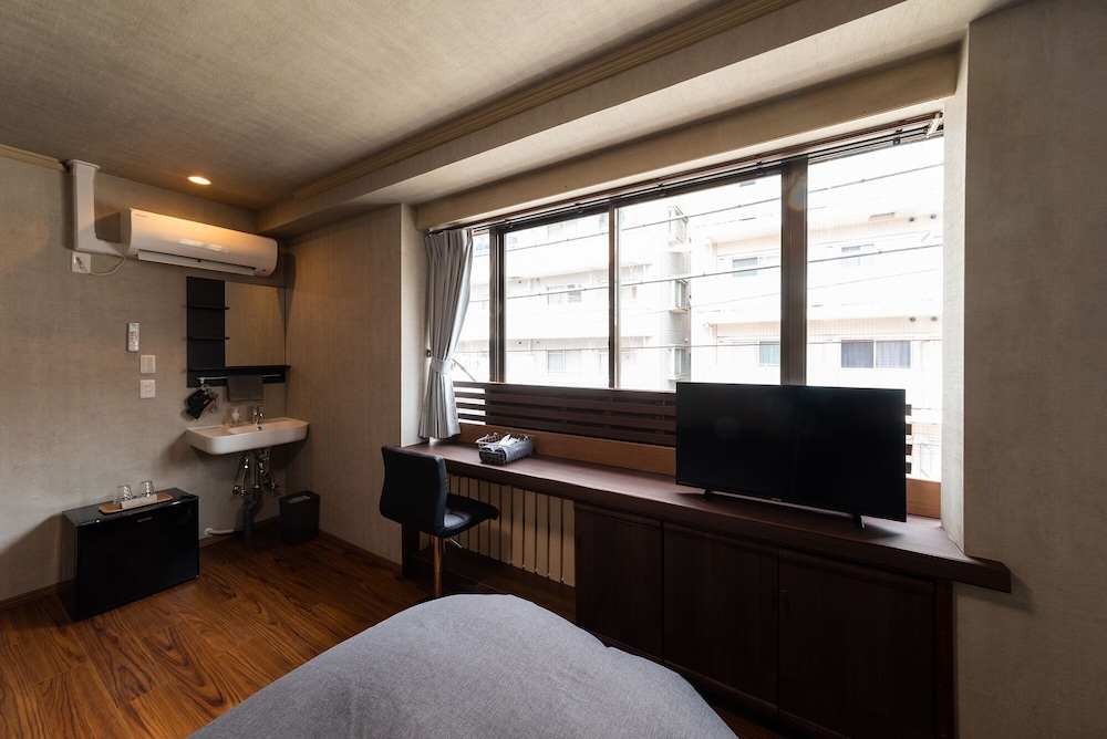 Standard Triple Room photo 2