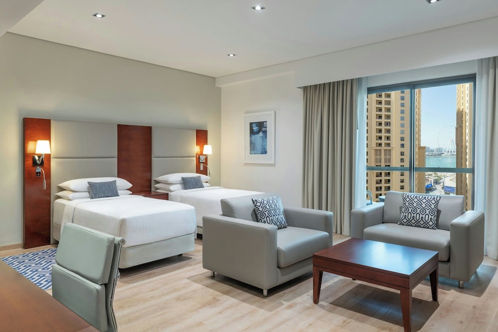 Family Connecting Deluxe Room, Partial Sea View, 1 King and 2 Twin