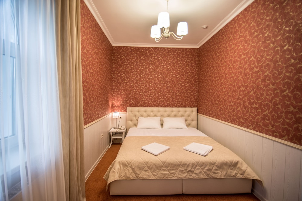 Deluxe Double Room, 1 King Bed, Non Smoking photo 1
