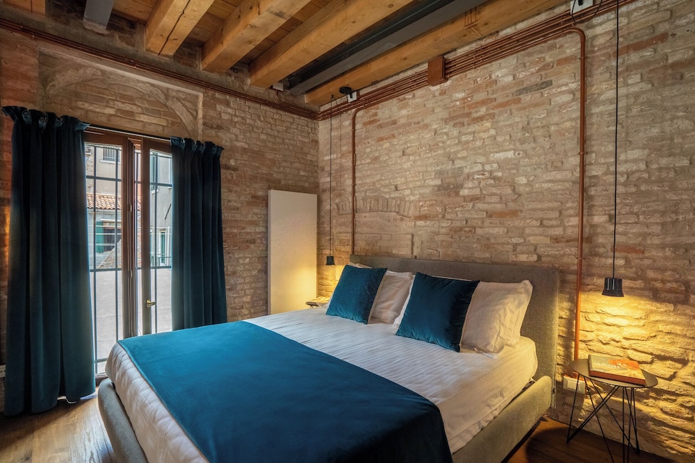 Superior Apartment photo 2