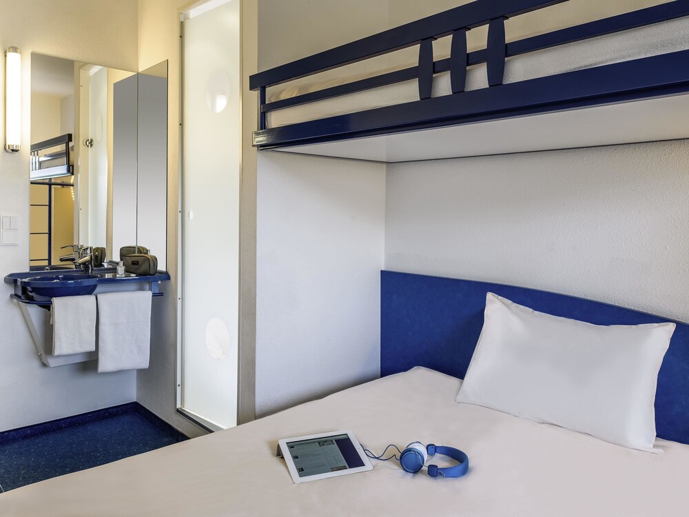 Standard Double Room, 1 Double Bed photo 3
