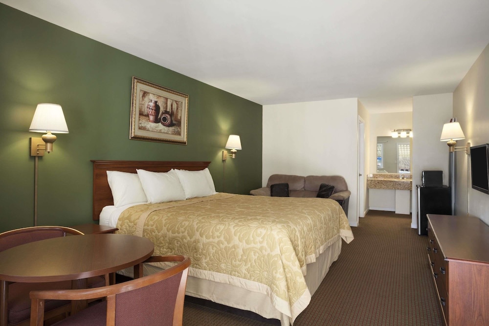 Room, Accessible