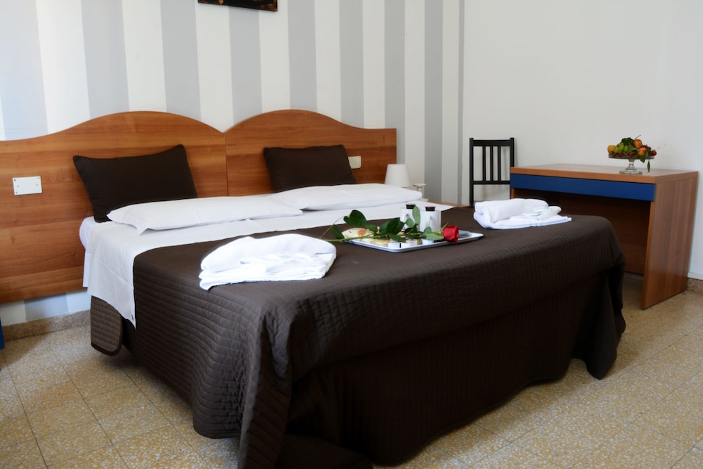 Double Room, Shared Bathroom