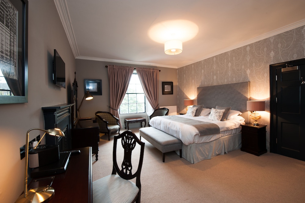 Mini Suite