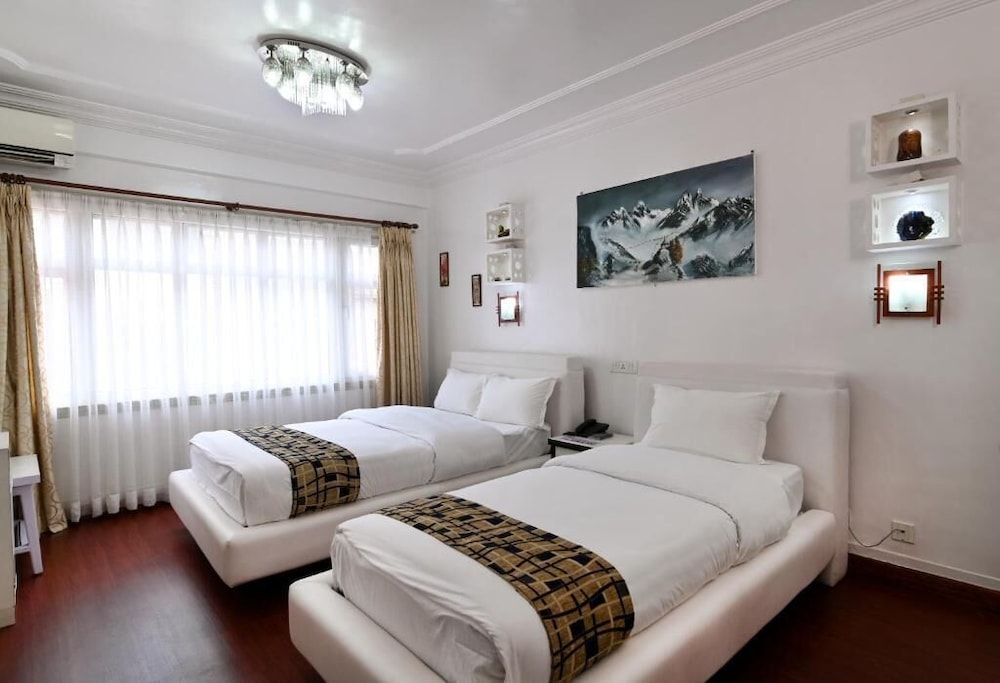 Deluxe Twin Room - Photo 1