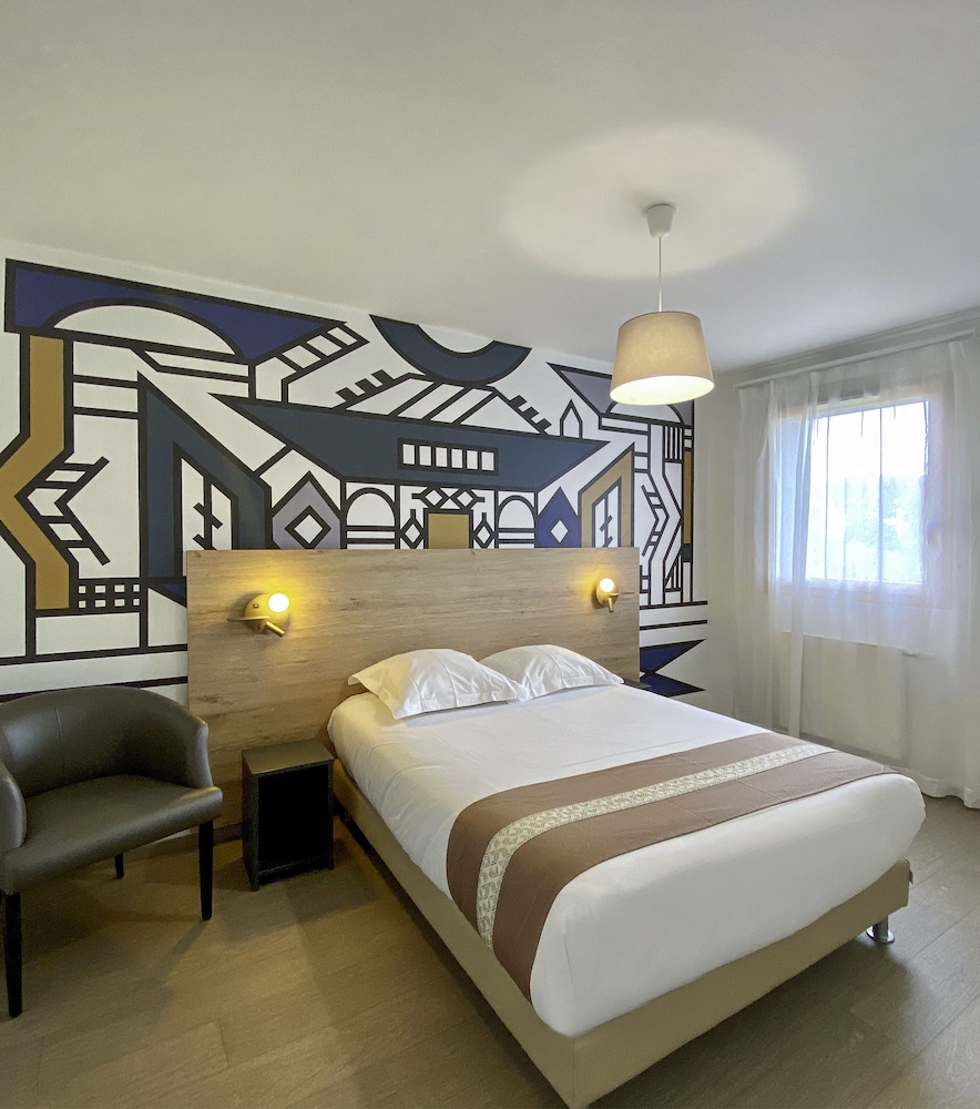 Apartment, 2 Bedrooms, Terrace - Photo 1