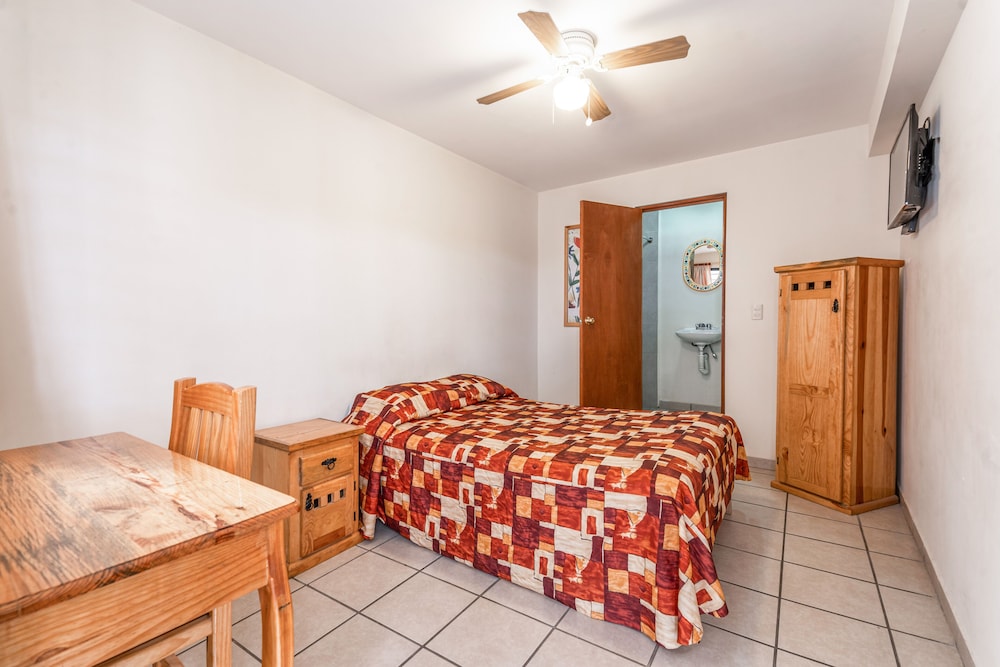 City Single Room