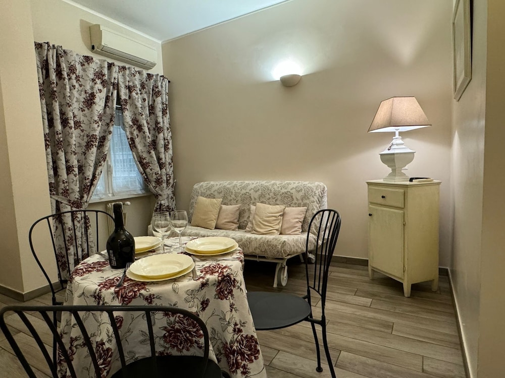 Comfort Apartment photo 3