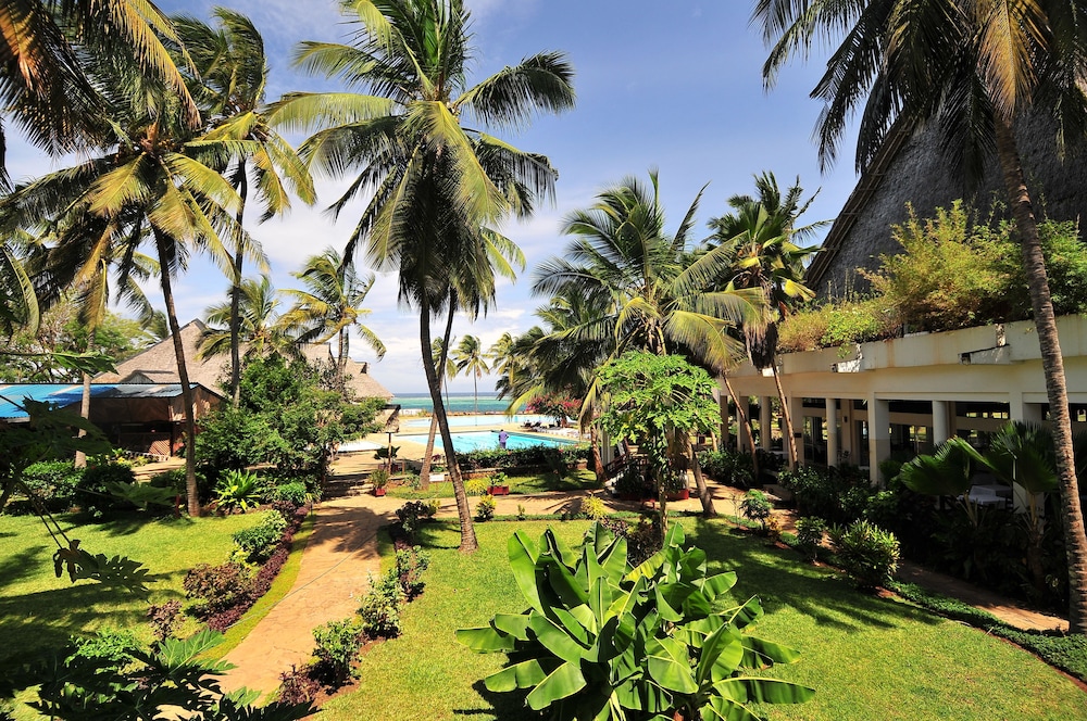 Standard Room, Sea View, Sea Facing - Photo 5