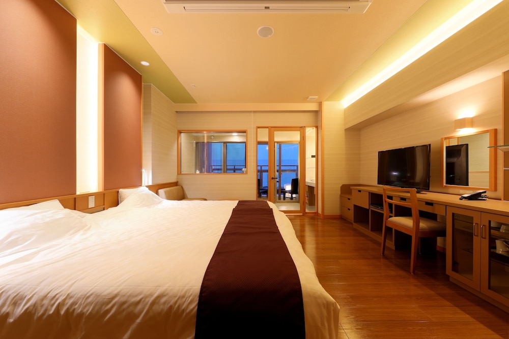 Premier Japanese Western Room with Private Open-air Bath, Ocean View, Restaurant Meals, Non Smoking photo 3