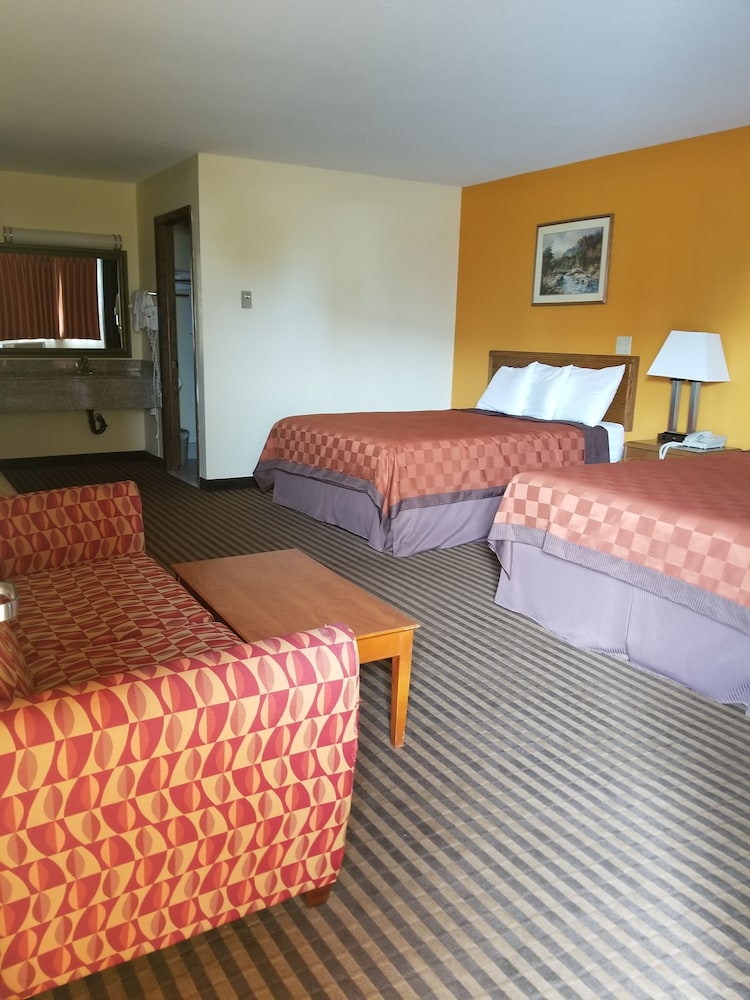 Double Room, 2 Bedrooms photo 1