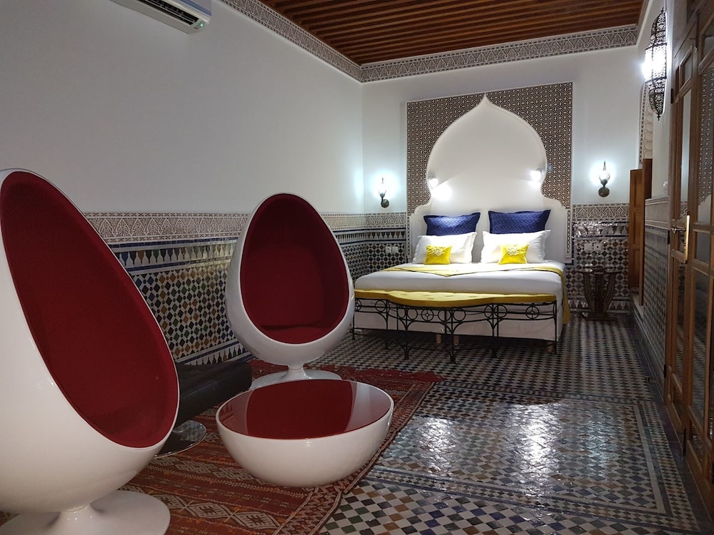 Royal Suite, Pool View photo 2