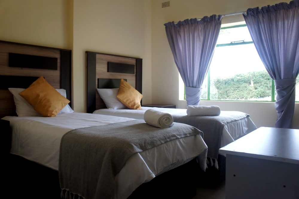 Comfort Twin Room photo 2