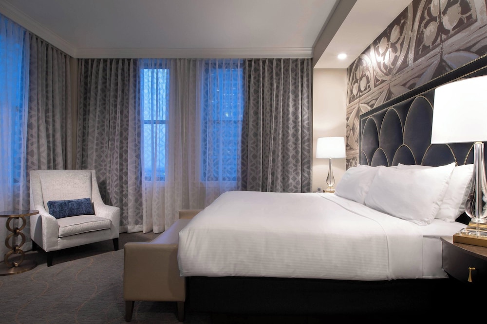 Premier Suite, 1 Bedroom (Mobility Accessible, Tub) photo 1