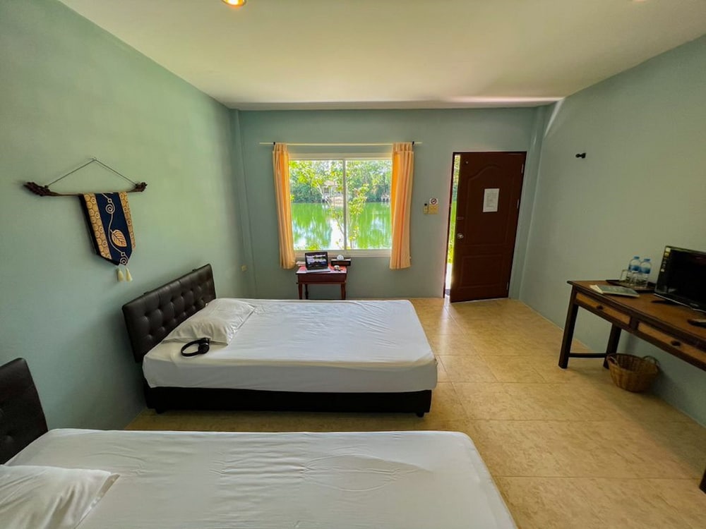 Standard Double Room photo 2
