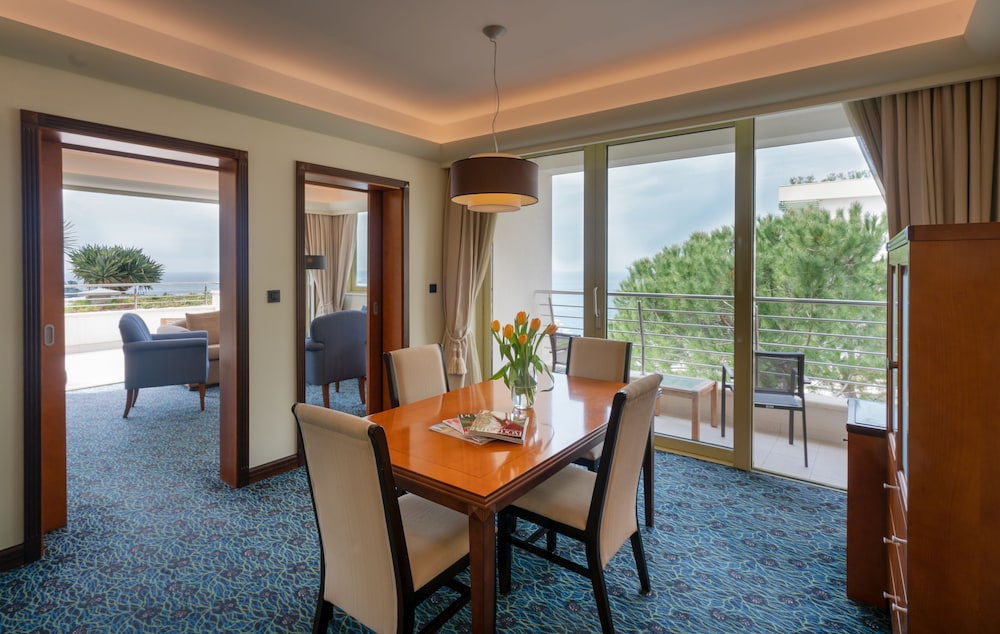 Deluxe Suite, 1 Bedroom, Balcony, Sea View - Photo 5