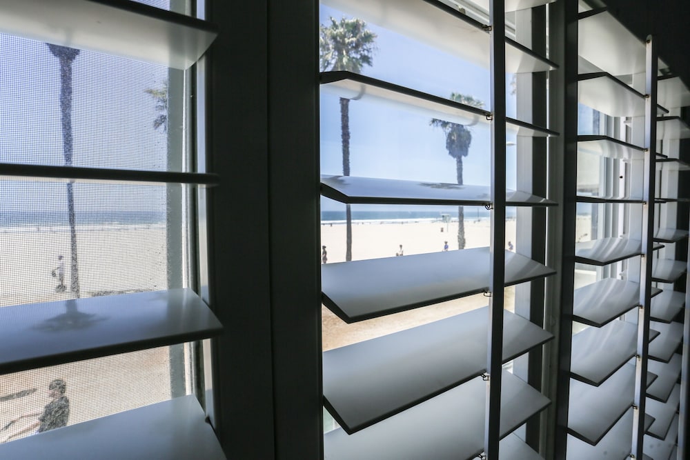 Panoramic Room, 1 Queen Bed, Non Smoking, Ocean View