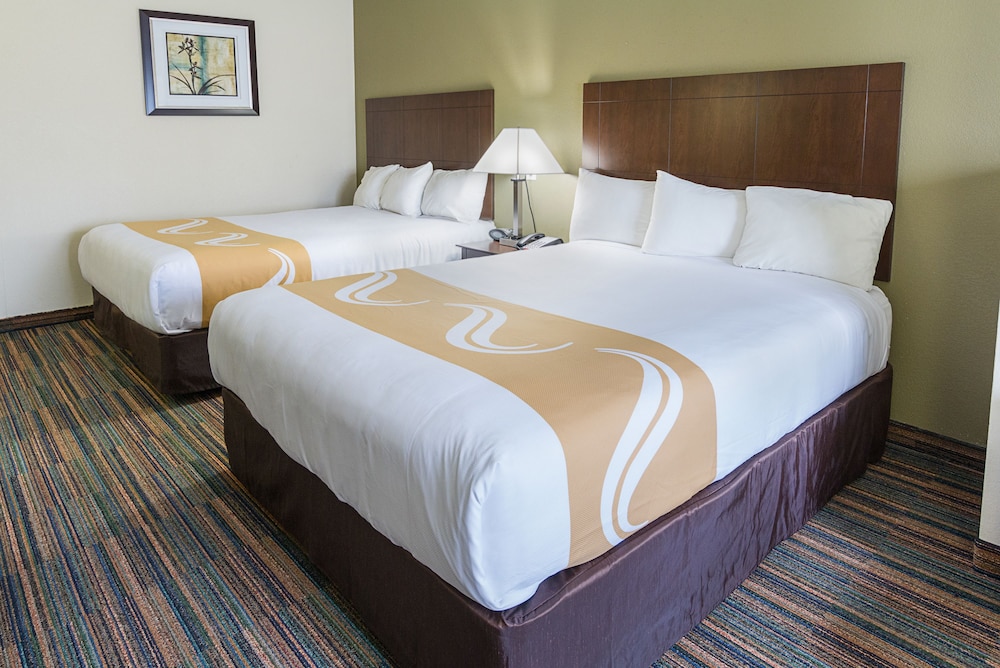 Suite, 2 Queen Beds, Non Smoking - Photo 5