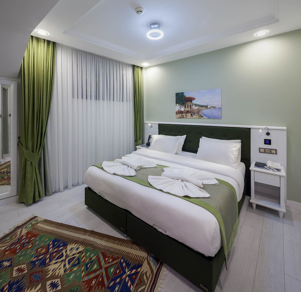 Economy Double or Twin Room photo 1
