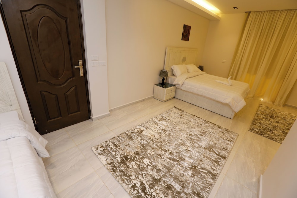 Family Quadruple Room photo 3