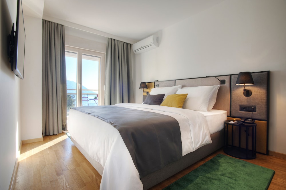 Suite, Sea View photo 3