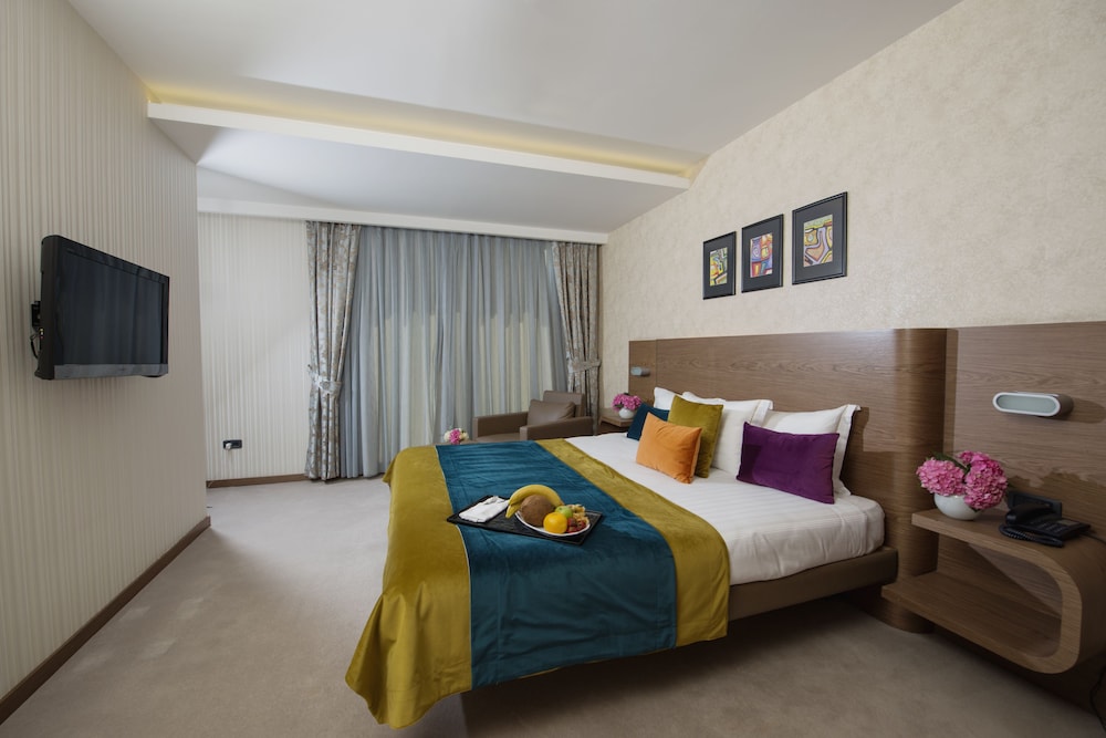 Standard Double Or Twin Room - Photo 1