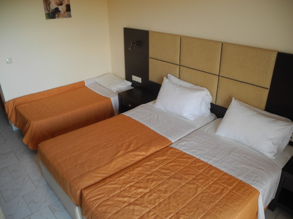 Dreibettzimmer