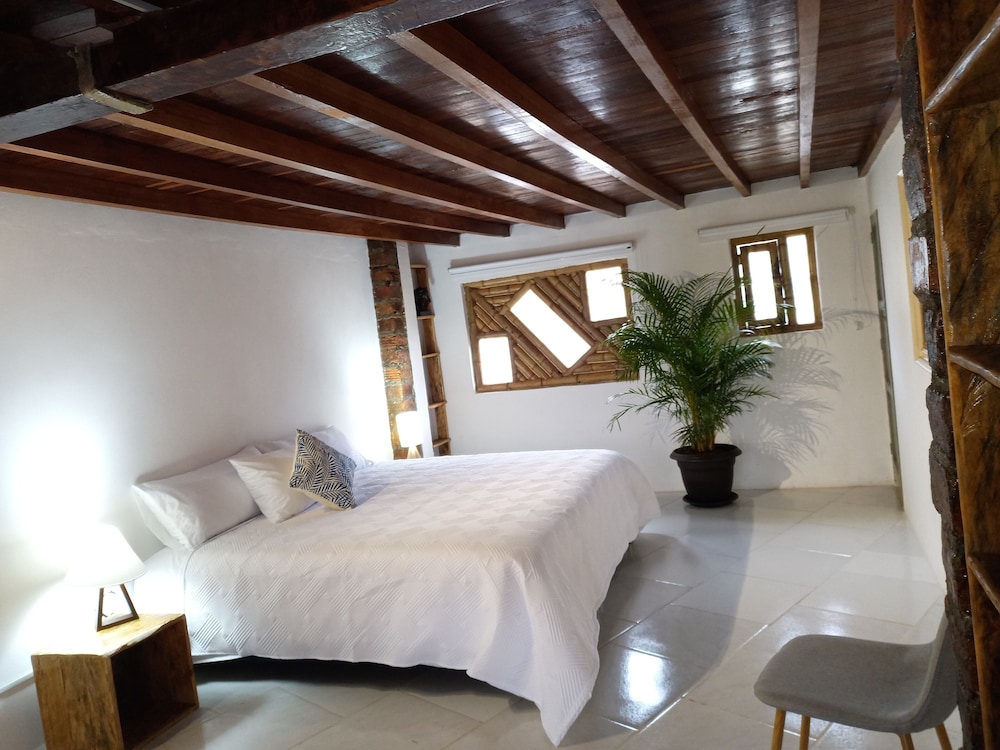 Basic Room photo 2