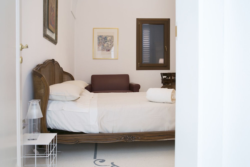 Double Room, Balcony, Garden View photo 1