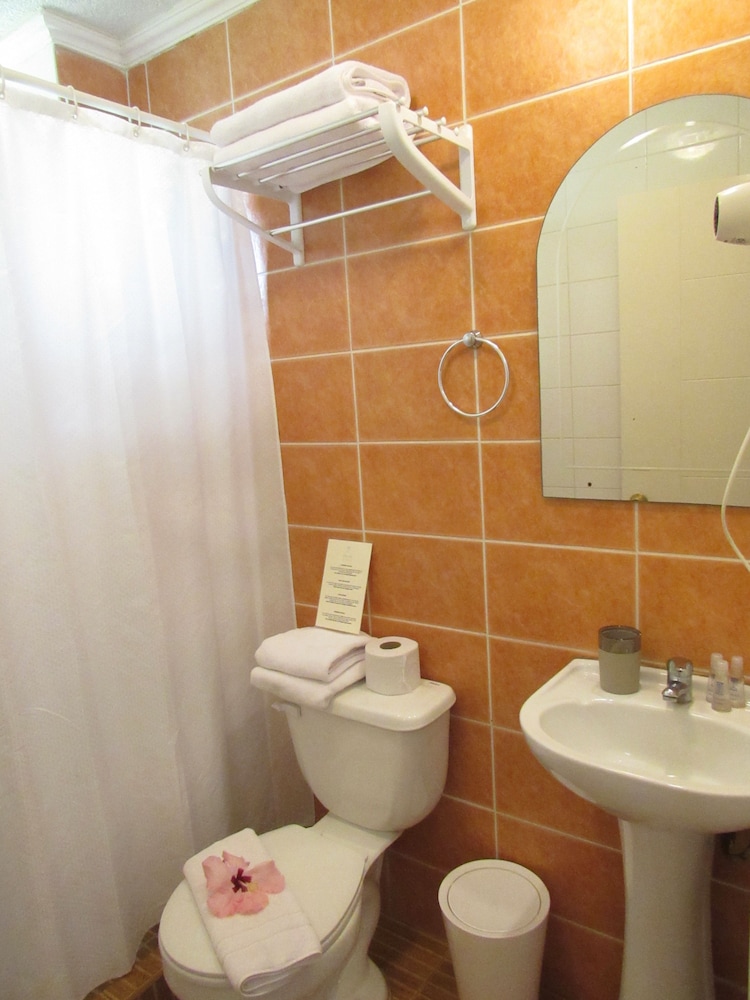Double Room - Photo 13