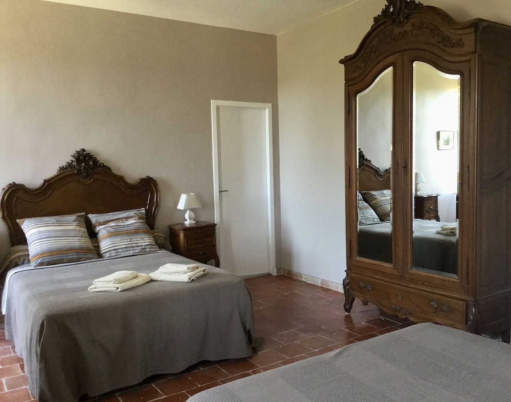 Quadruple Room photo 3
