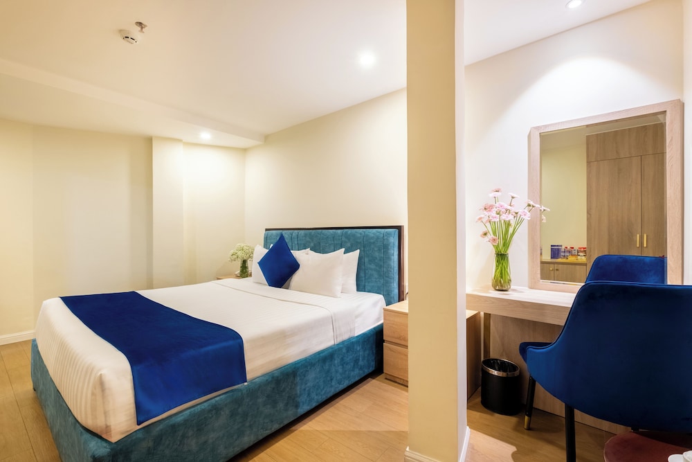 Standard Suite - Photo 3