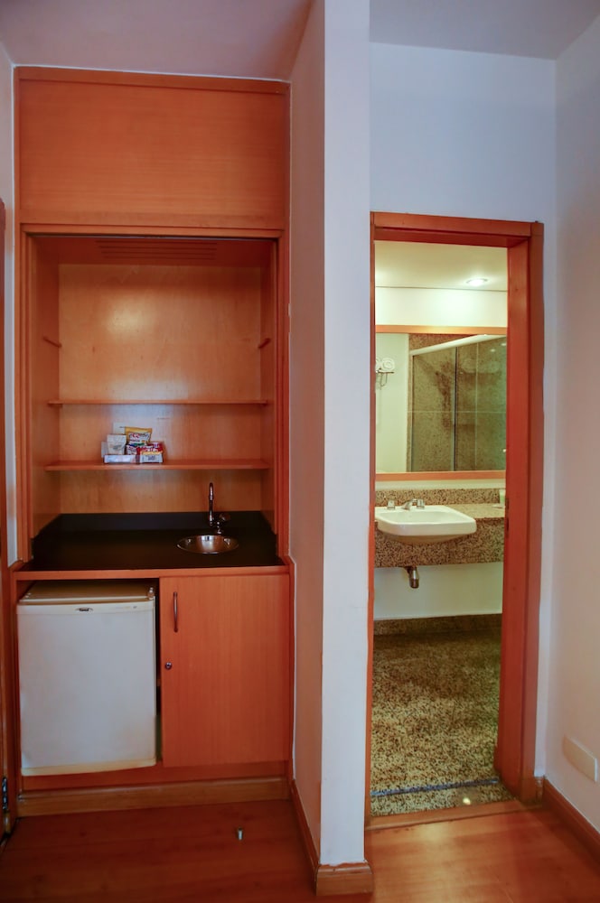 Standard Double Room, Non Smoking - Photo 2