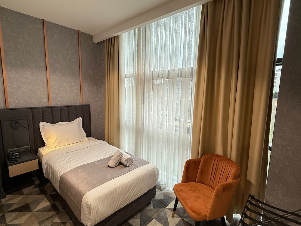 Single Room, City View photo 2