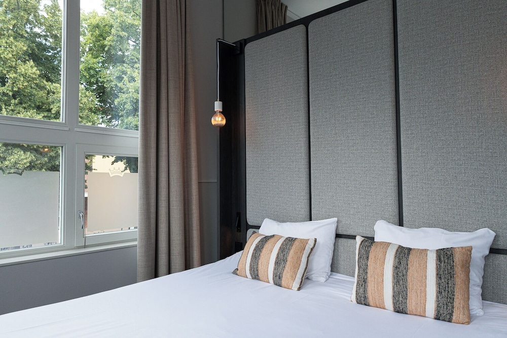 Luxury Studio Suite - Photo 5