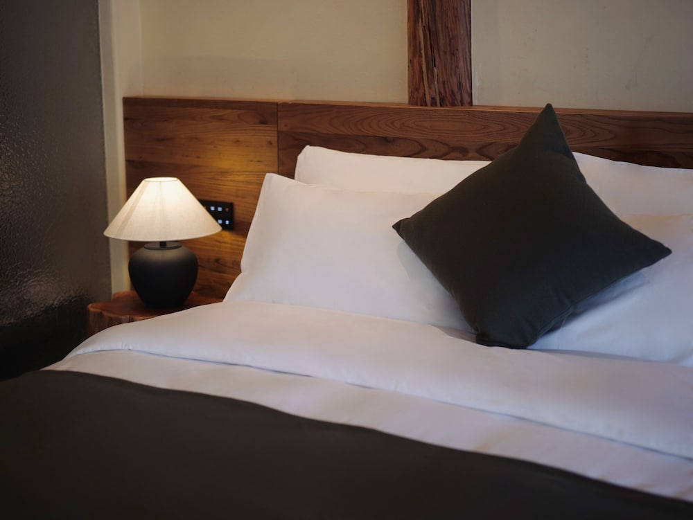 Economy Double Room photo 2