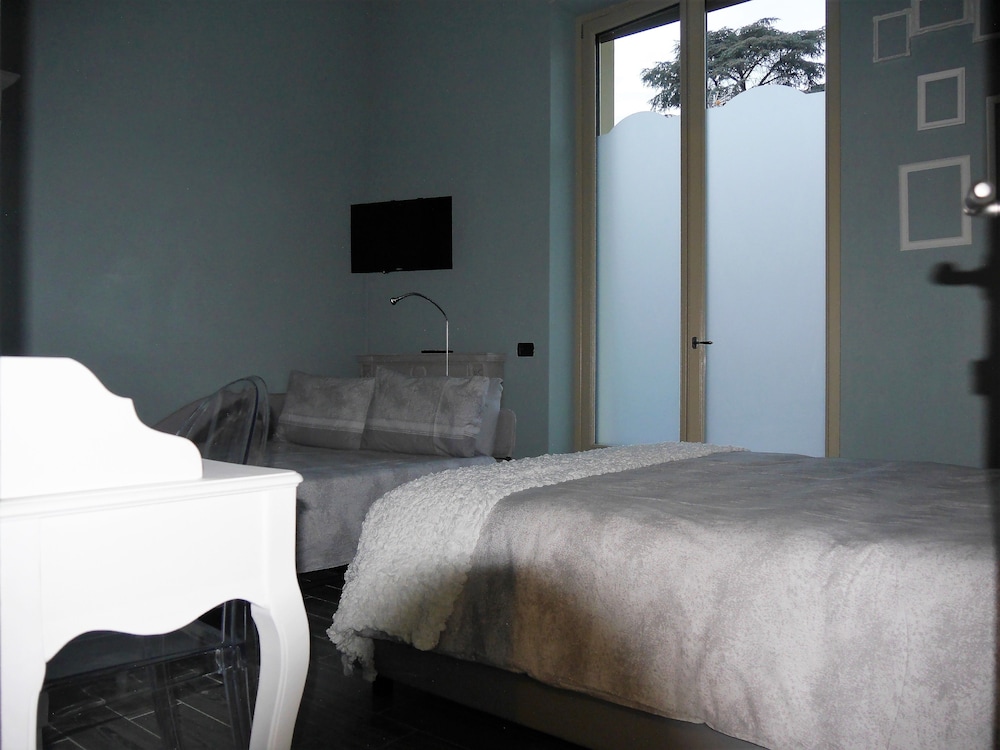 Grand Double Room, 1 Bedroom photo 3