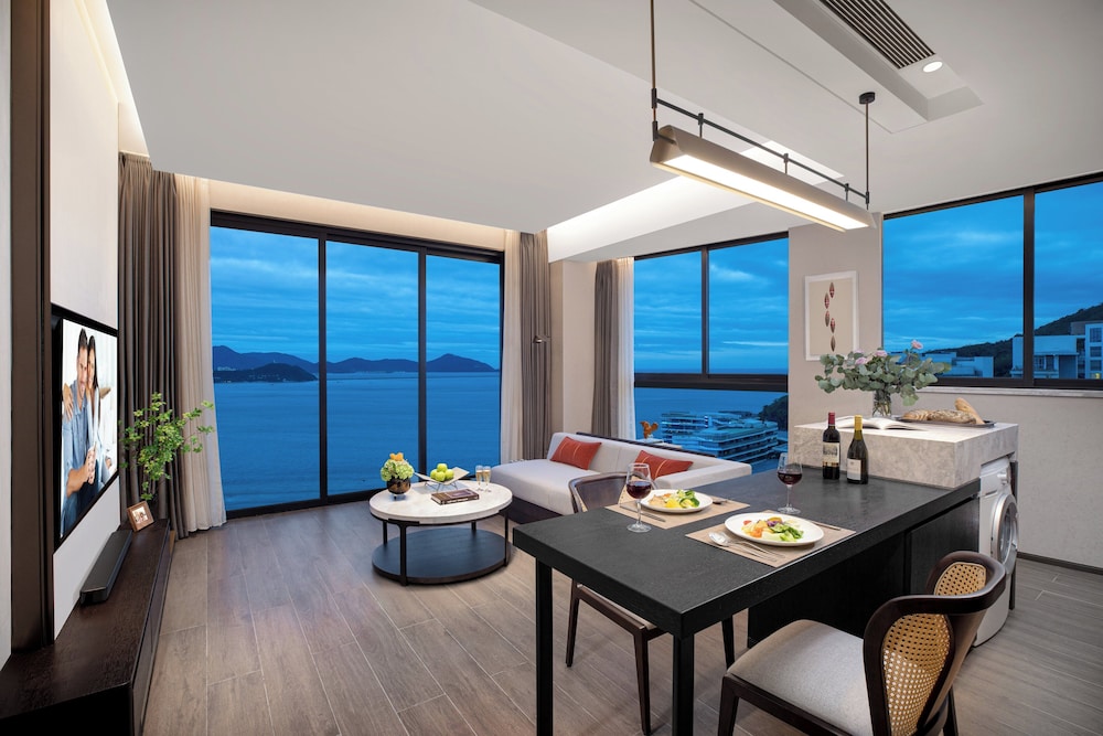 1-Bedroom Executive with view