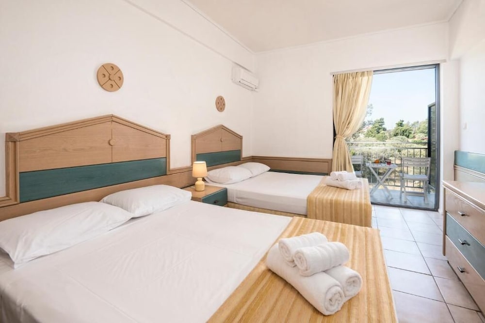 Quarto Familiar, Vista para o Jardim