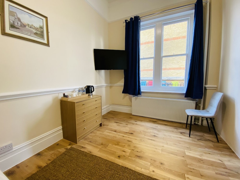 Superior Double Room, Ensuite, City View (Executive Double) photo 2