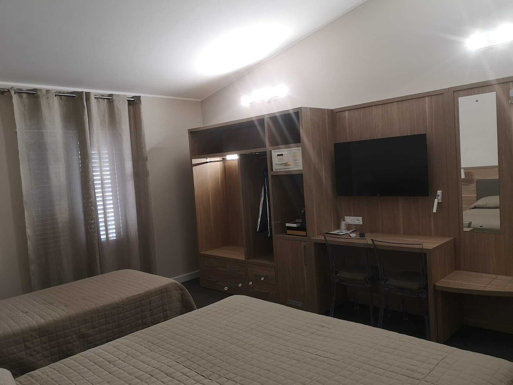 Triple Room photo 1