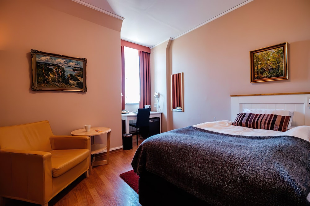 Deluxe Single Room, 1 Double Bed photo 1