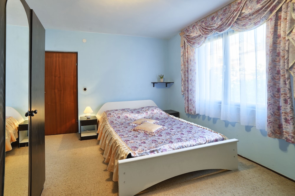 Villa (5 persons)