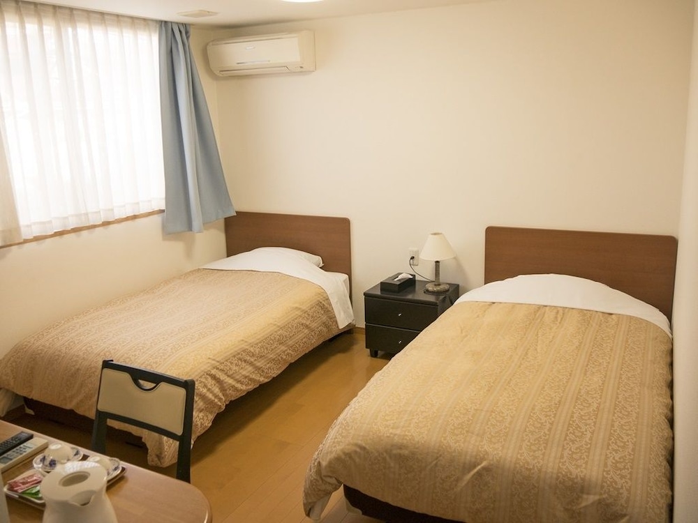 Twin Room, Non Smoking
