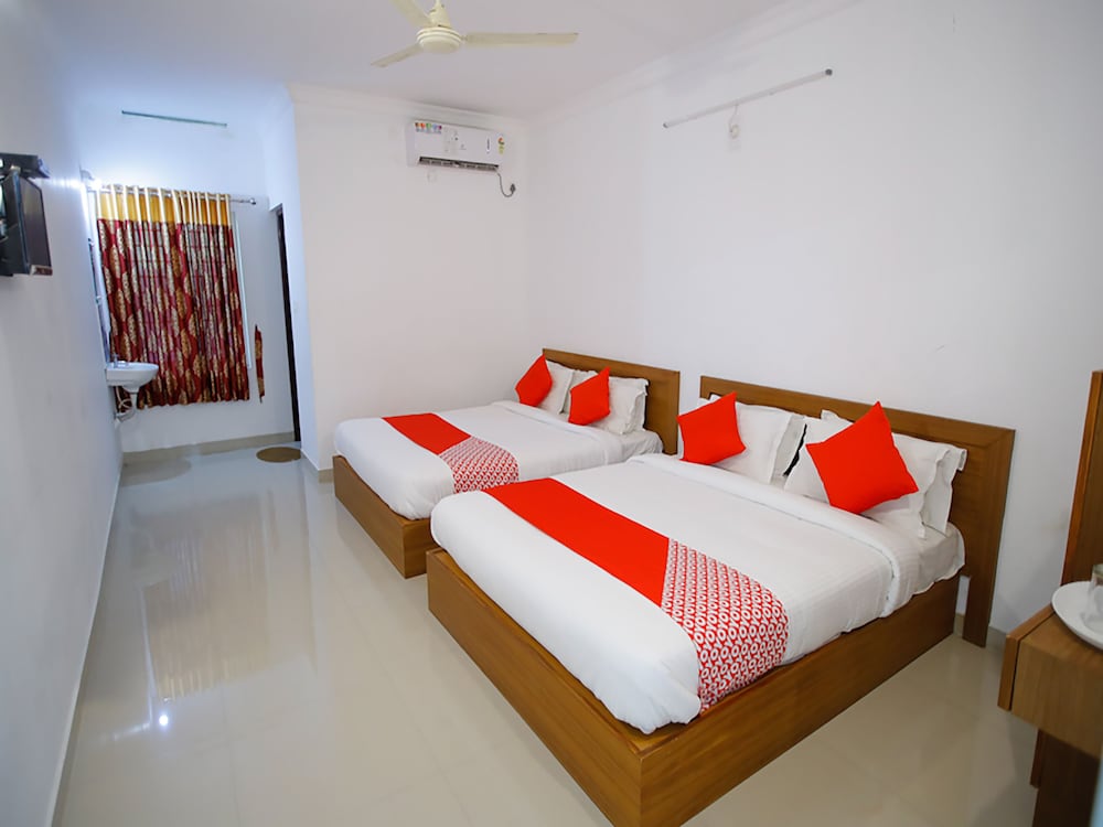 Suite, 1 Queen Bed photo 1
