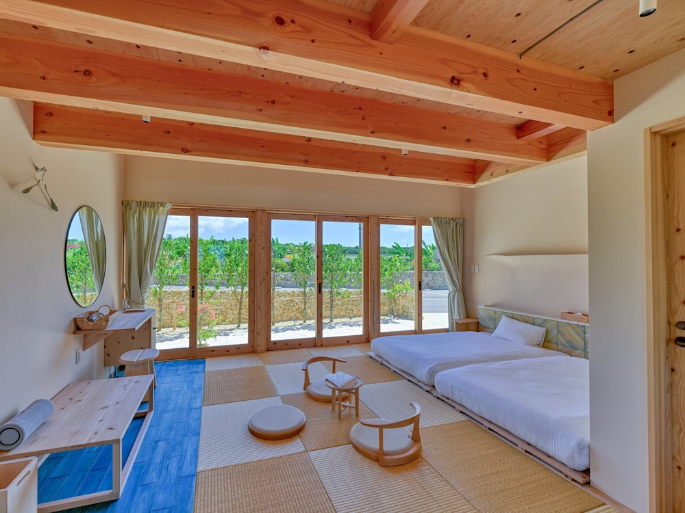 Luxury Villa photo 1