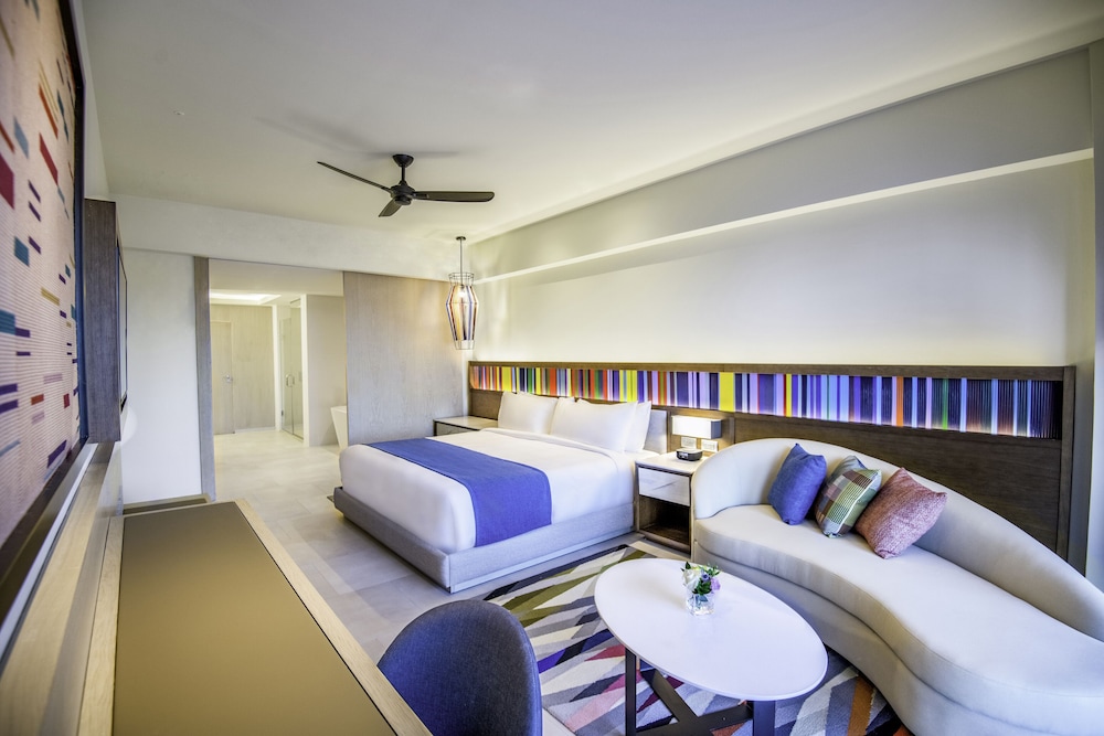 Suite, 1 Bedroom, Ocean View (master, Club)