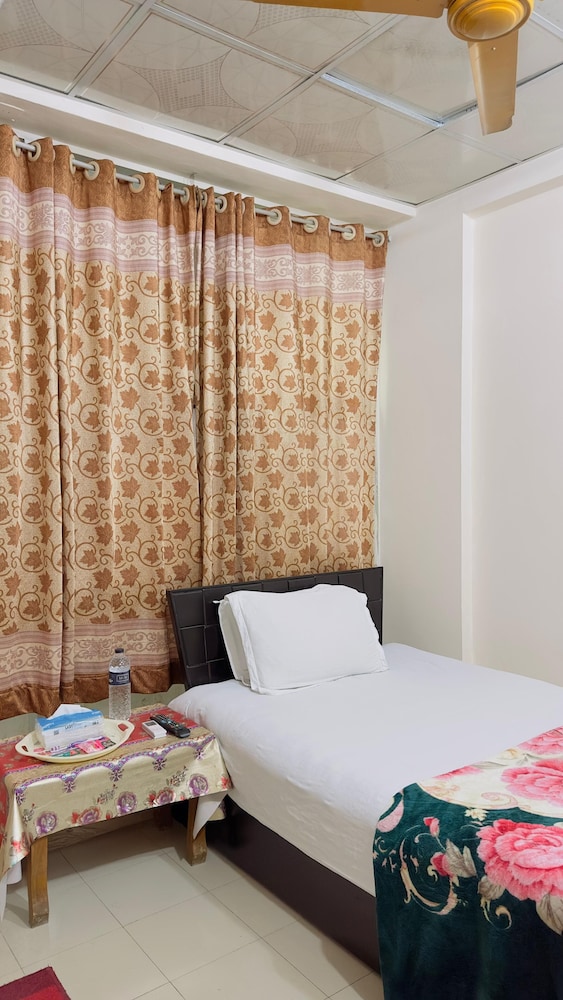 Standard Single Room photo 2