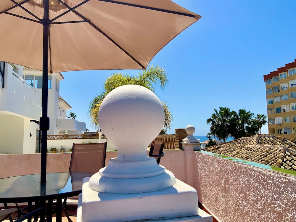 Villa mit Pool, zu Fuß zum Strand, Restaurants, Geschäfte, Foto 23