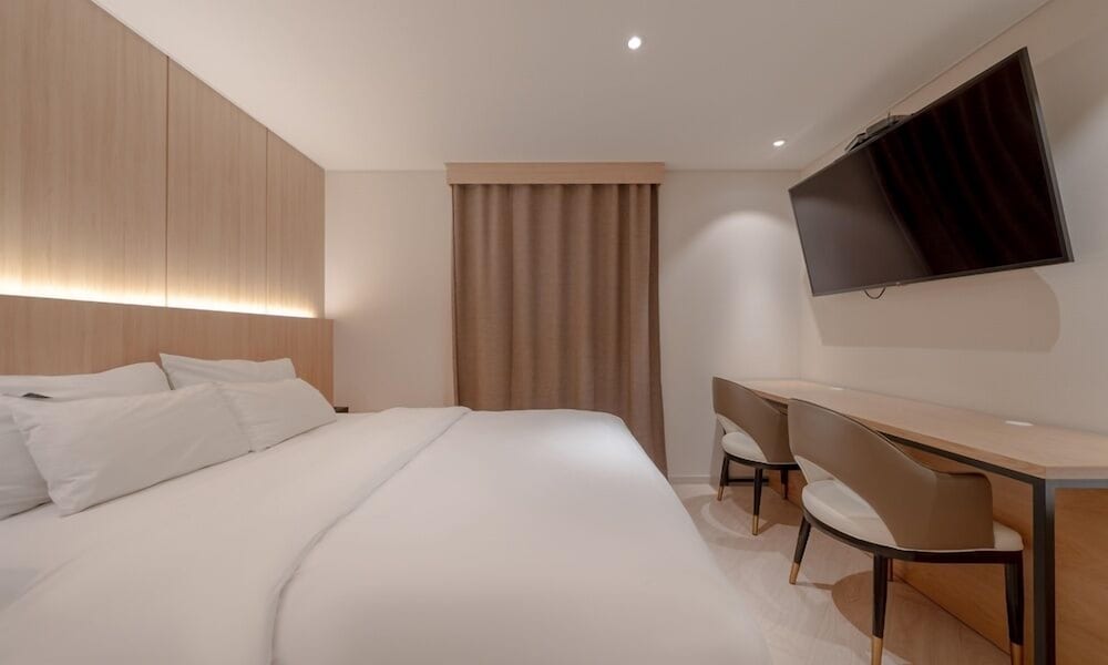 Standard Double Room - Photo 1